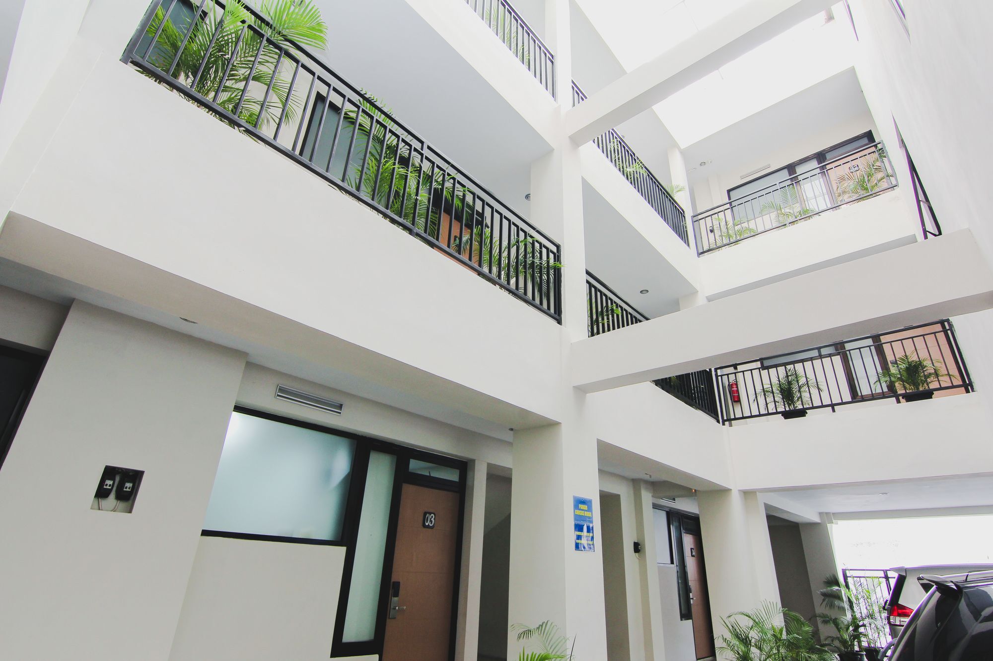 D'Paragon Seturan 3 Maguwo Exterior foto